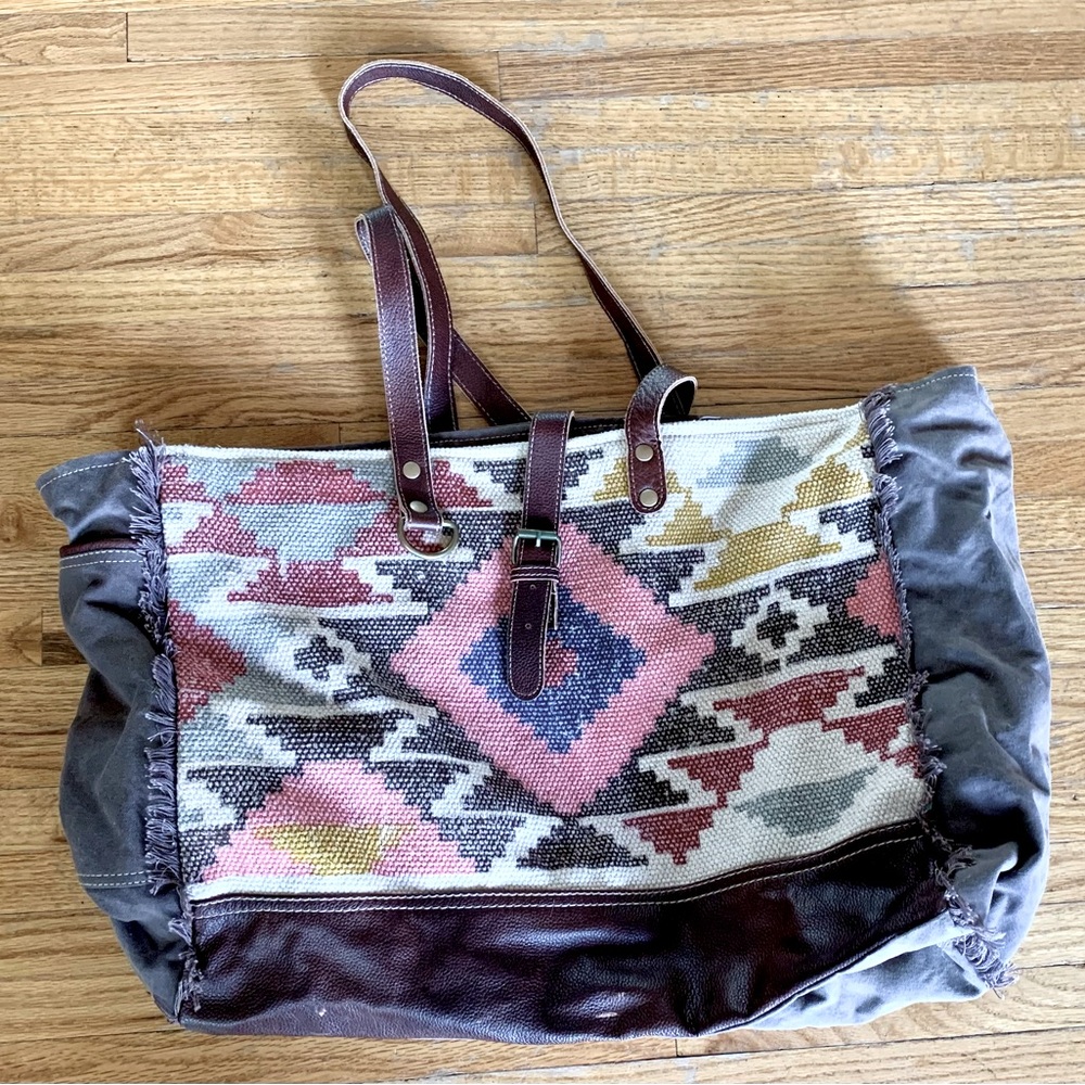 Myra weekender bag